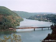 Mchenick most z levho behu